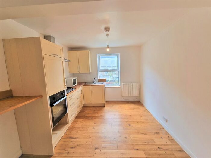 1 Bedroom Flat To Rent In Wellington Road, Croydon, CR0