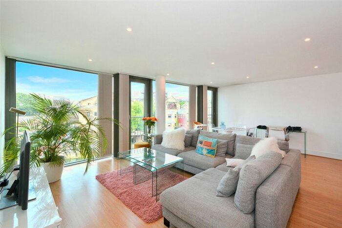 2 Bedroom Flat To Rent In Crystal Wharf, Graham Street, N1