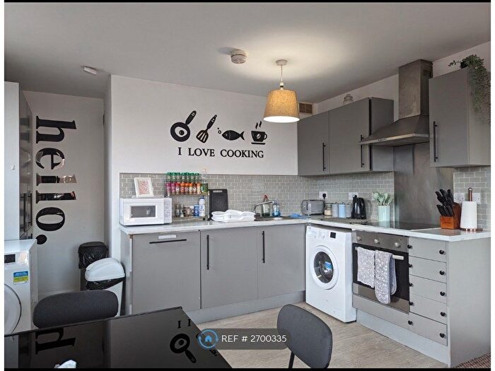 3 Bedroom Flat To Rent In Lace Street, Liverpool, L3