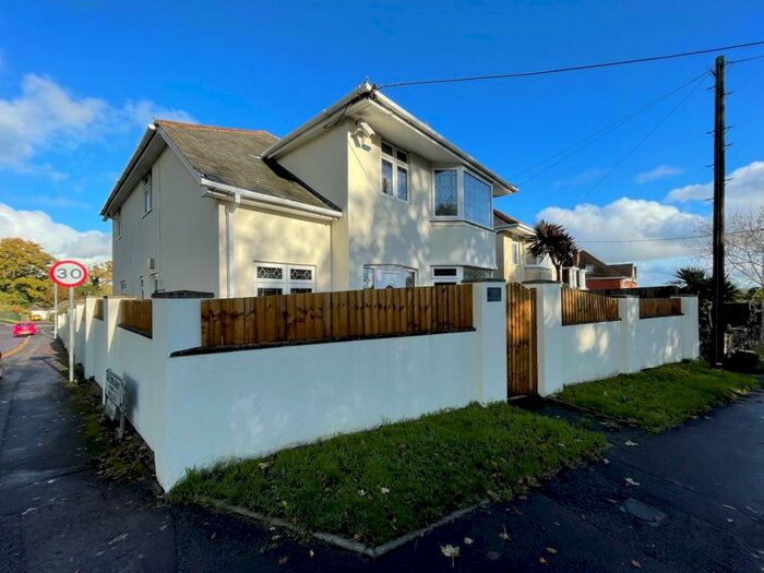 5 Bedroom Detached House To Rent In West Parley, BH22