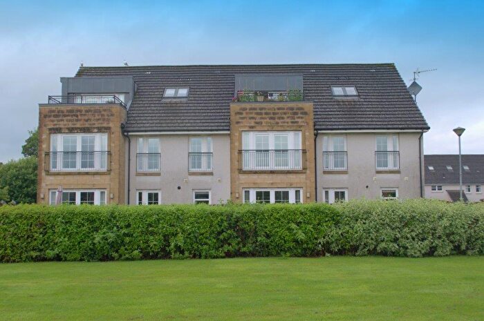 3 Bedroom Flat For Sale In Pelham Court, Jackton, East Kilbride, G74