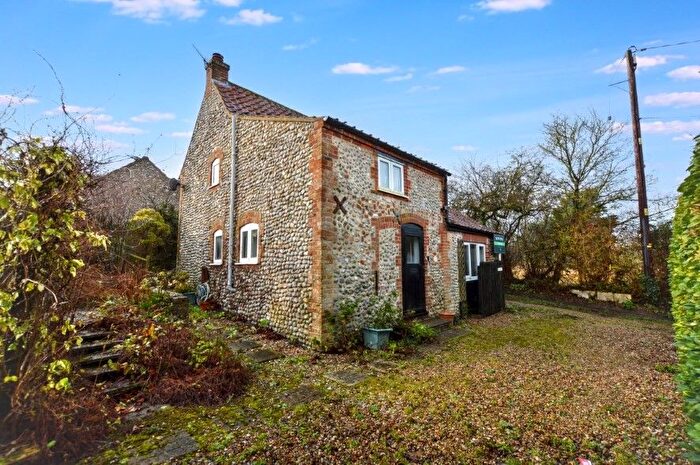 3 Bedroom Cottage For Sale In The Loke, East Beckham, Norwich, Norfolk, NR11