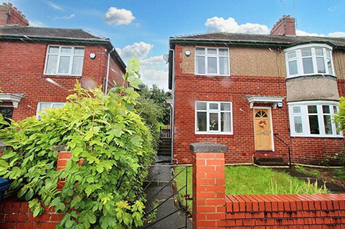 2 Bedroom Flat To Rent In Harewood Road, Gosforth, Newcastle Upon Tyne, Tyne And Wear, NE3