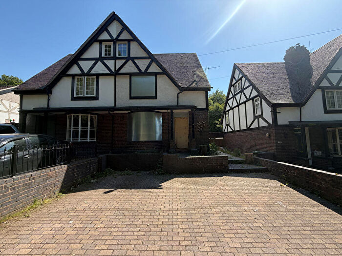 3 Bedroom Semi-Detached House For Sale In Bigbury Lane, Stourport-On-Severn, DY13