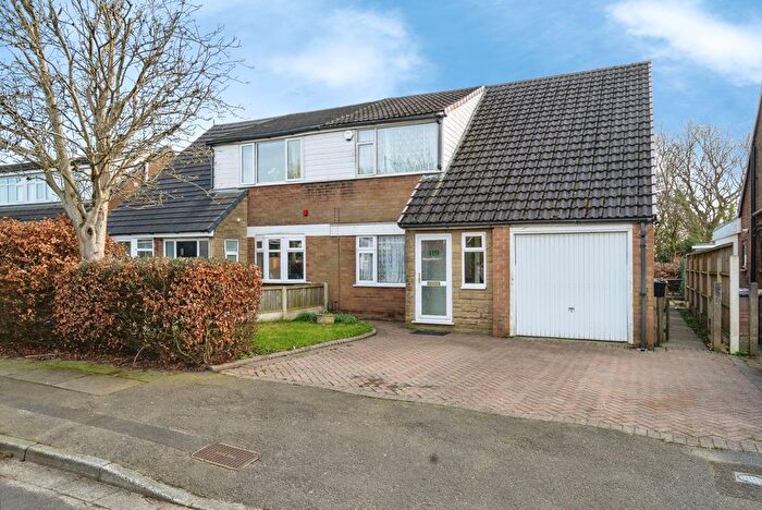 3 Bedroom Bungalow For Sale In Rutherford Drive, Bolton, Greater Manchester, BL5