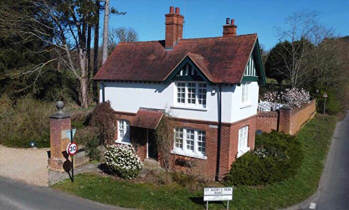 3 Bedroom Detached House For Sale In Yarmouth Road, Melton, IP12