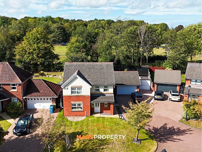 4 Bedroom Detached House For Sale In Dereham Way, Runcorn, WA7