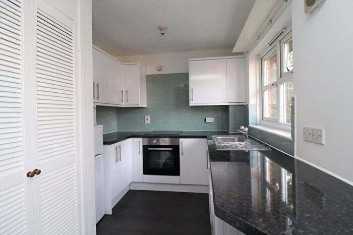 Studio To Rent In Nutfield Court, Southampton, SO16
