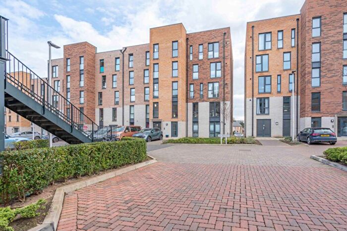 3 Bedroom Flat For Sale In Flat, Adamslaw Place, Edinburgh, EH15