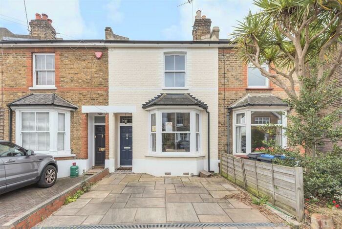 5 Bedroom Terraced House To Rent In Richmond Park Road, Kingston Upon Thames, Surrey, KT2