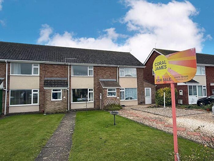 2 Bedroom Village House For Sale In Spacious Extended Home With Countryside Views, NG33