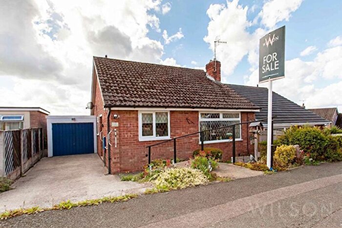 2 Bedroom Semi-Detached Bungalow For Sale In Lords Close, Bolsover, S44