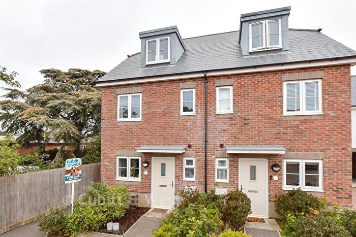 3 Bedroom Semi-Detached House For Sale In Kings Close, Yapton, Arundel, West Sussex, BN18