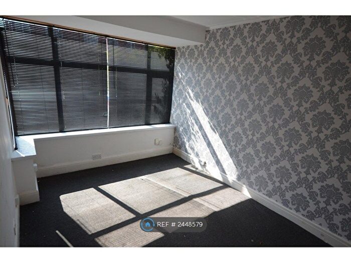 3 Bedroom Terraced House To Rent In Marsden Road, Blackpool, FY4