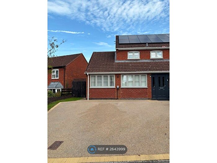 1 Bedroom Flat To Rent In Hunt End, Redditch, B97