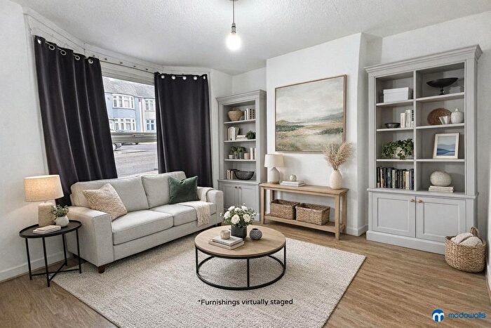 2 Bedroom Property For Sale In Green Lane, Ilford, IG1