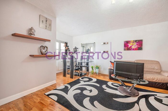 2 Bedroom Flat To Rent In Wheat Sheaf Close, Millwall, E14