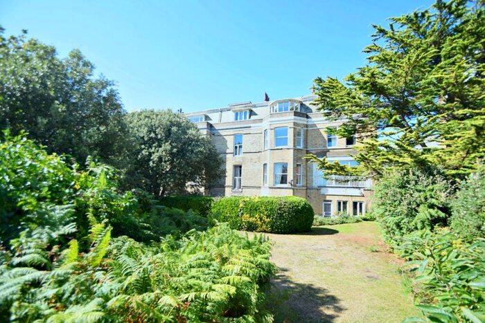 2 Bedroom Flat To Rent In Bournemouth, BH1