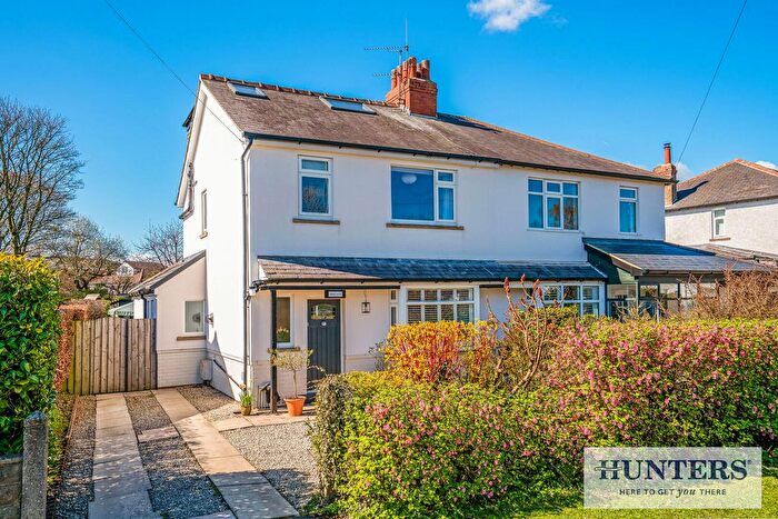 4 Bedroom Semi Detached House For Sale In Batter Lane, Rawdon, Leeds, LS19