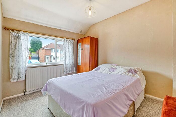 3 Bedroom Terraced House For Sale In Nuthurst Road, Longbridge, Birmingham, B31