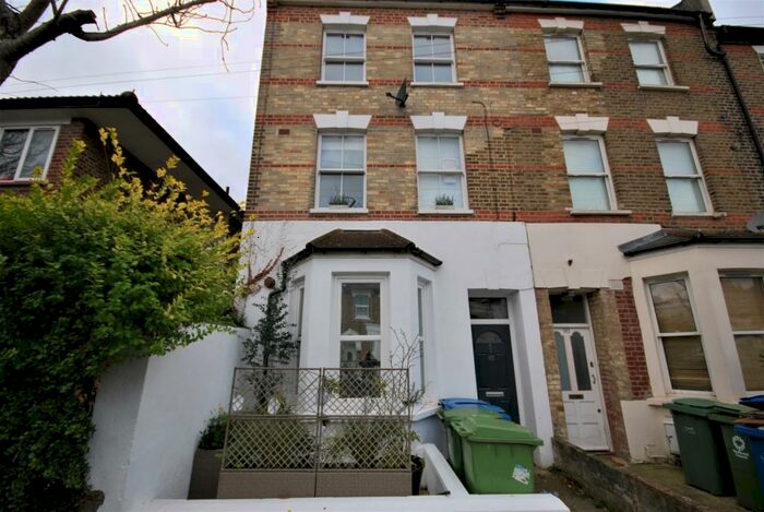 1 Bedroom Flat To Rent In Landcroft Road East Dulwich, SE22