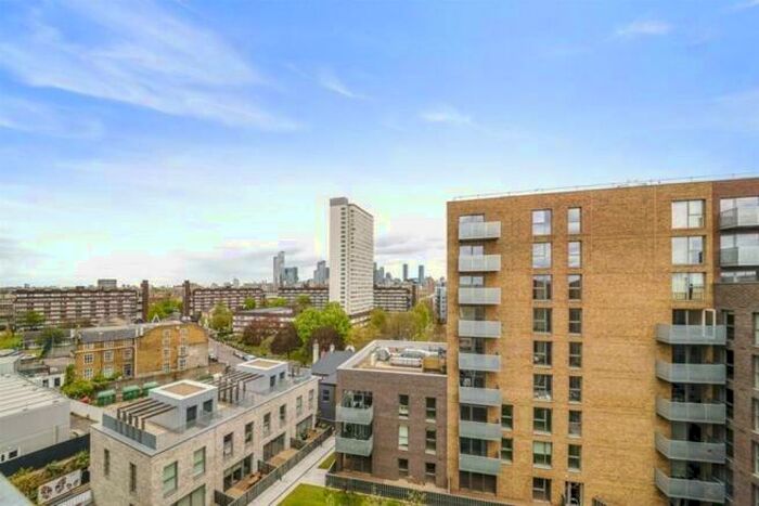 2 Bedroom Flat To Rent In Deptford Landings, London, SE8