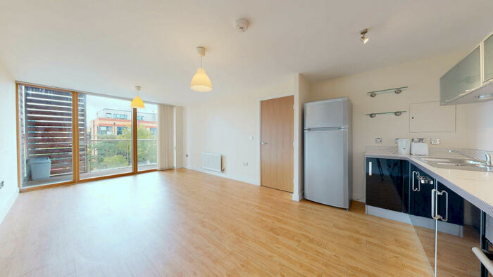 2 Bedroom Flat To Rent In Ruby House, Merrivale Mews, Milton Keynes, MK9