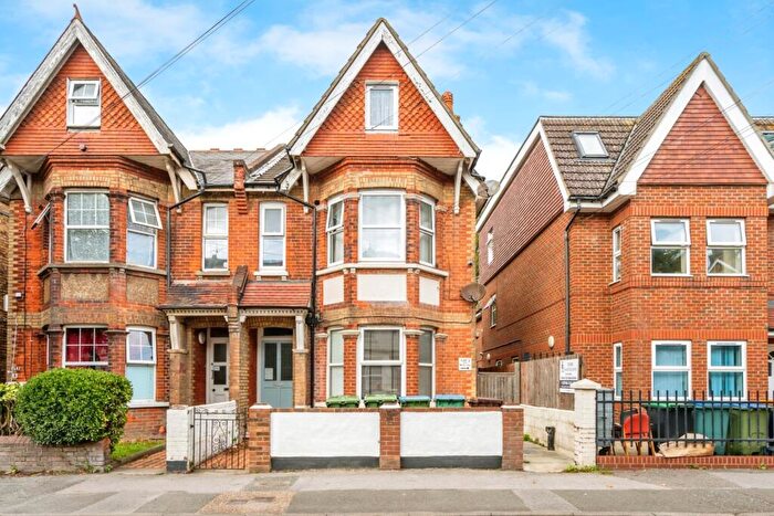 Flat For Sale In Canada Grove, Bognor Regis, West Sussex, PO21