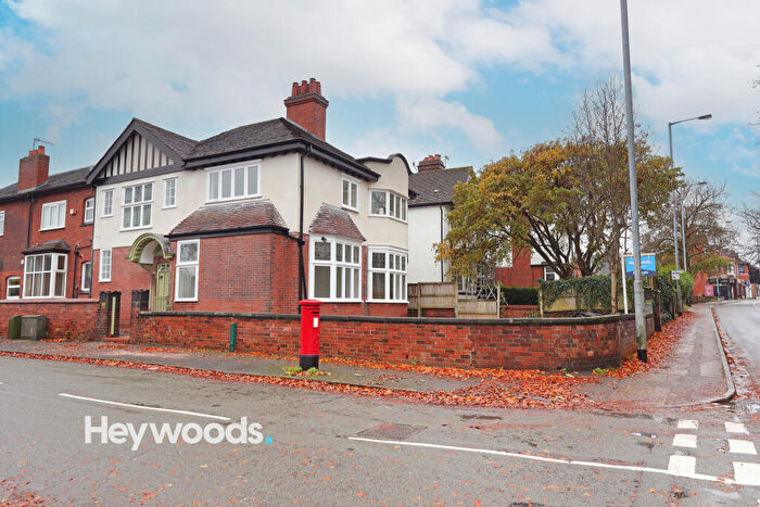 3 Bedroom Semi Detached House For Sale In High Street, Wolstanton, Newcastle-under-Lyme, Staffordshire, ST5