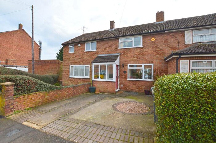 3 Bedroom Terraced House To Rent In West Way, Putteridge, Luton, LU2