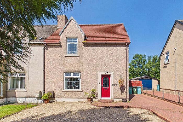 3 Bedroom Semi-Detached House For Sale In Castle Avenue, Motherwell, ML1