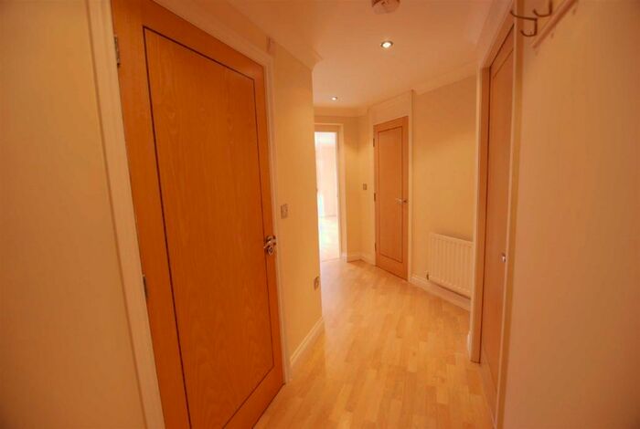 2 Bedroom Apartment To Rent In Derby Court, Bury, BL9