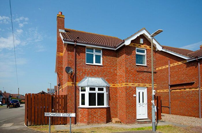 3 Bedroom Detached House For Sale In Birchwood Close, Burstwick, Hull, HU12