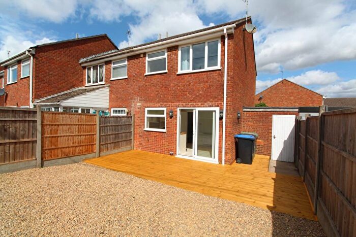 2 Bedroom End Of Terrace House To Rent In Cromwell Close, Walcote, LE17