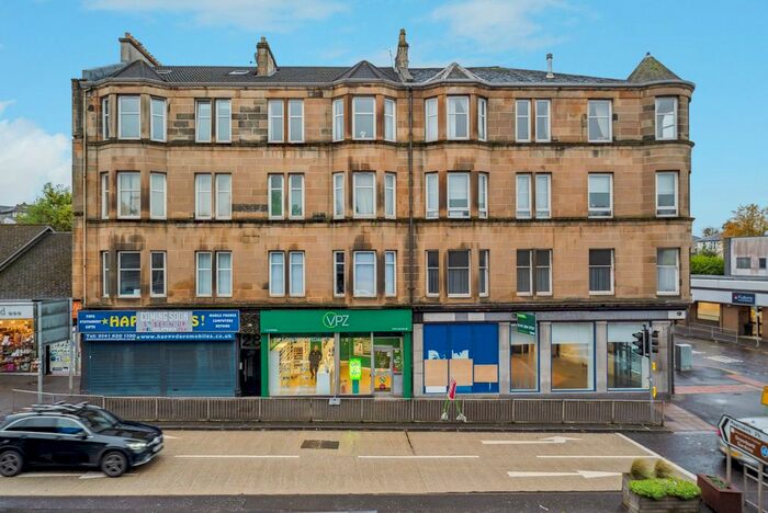 2 Bedroom Flat To Rent In Busby Road, Glasgow, East Renfrewshire, G76