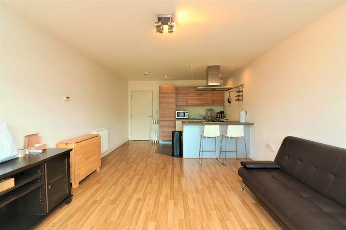 1 Bedroom Flat To Rent In St Brides House, Bow, E3