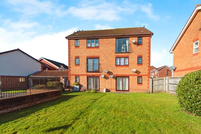 1 Bedroom Flat For Sale In Hulton Close, Southampton, Hampshire, SO19