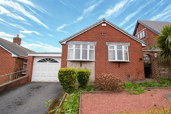 2 Bedroom Detached Bungalow For Sale In Queen Street, Waingroves, Ripley, DE5