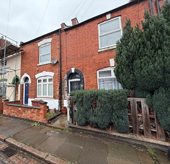 2 Bedroom House To Rent In Argyle Street, Northampton, NN5