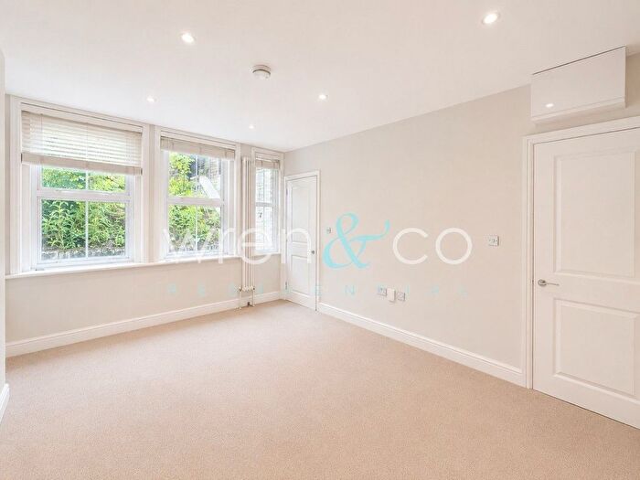 Studio To Rent In Denning Road, NW3