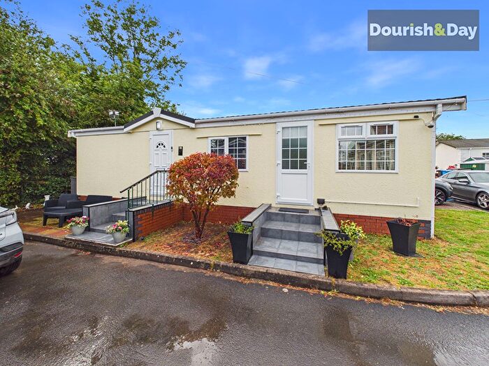 2 Bedroom Property For Sale In Sunnybank, Lapley, ST19