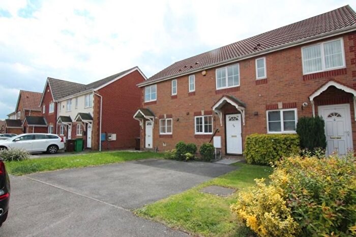 2 Bedroom Terraced House To Rent In Bullfinch Road, Nottingham, NG6
