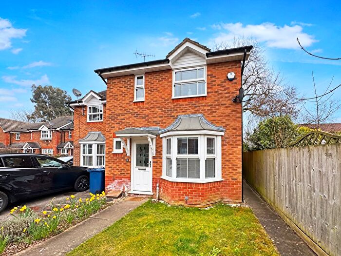 2 Bedroom Terraced House For Sale In Rowan Place, Amersham, HP6