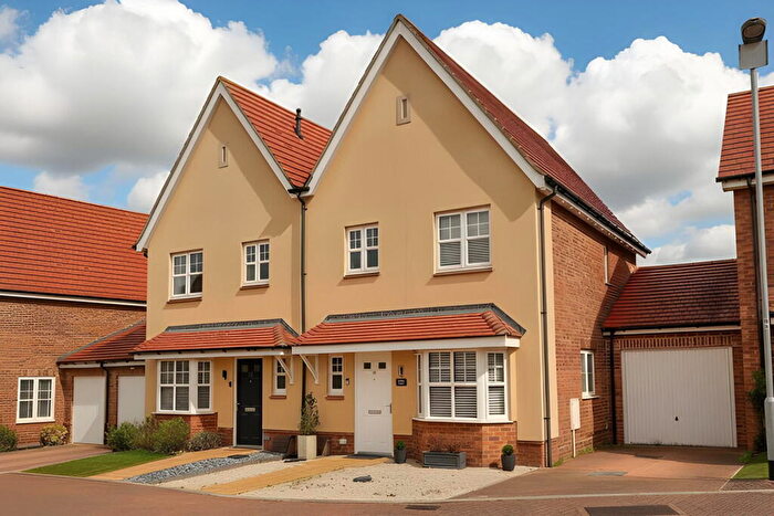 3 Bedroom Semi Detached House For Sale In Repertor Drive, Maldon, CM9