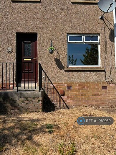 2 Bedroom End Of Terrace House To Rent In Pentland Avenue, Dundee, DD2