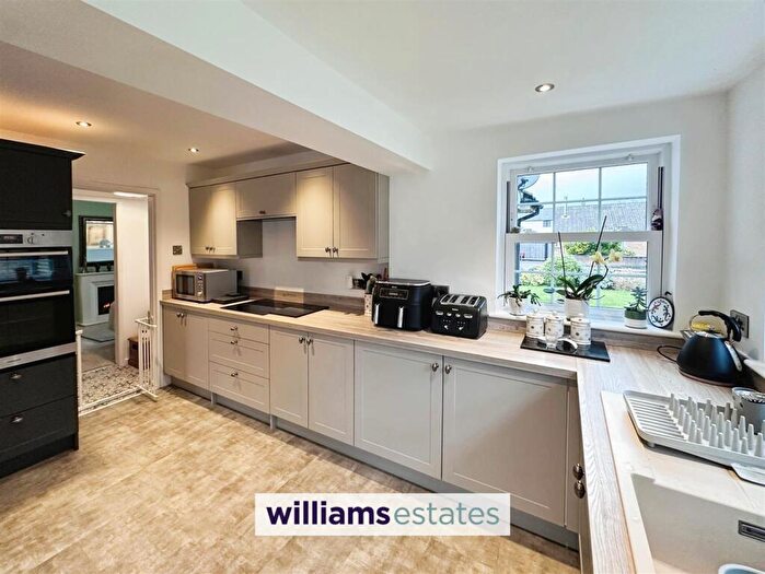 2 Bedroom Semi-Detached Bungalow For Sale In Glan Ffyddion, Dyserth, LL18