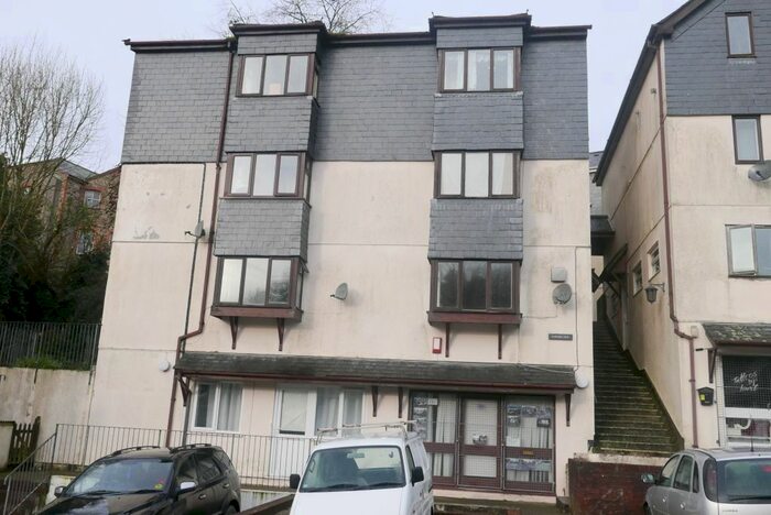 1 Bedroom Flat To Rent In Marthus Court, Baytree Hill, Liskeard, Cornwall, PL14