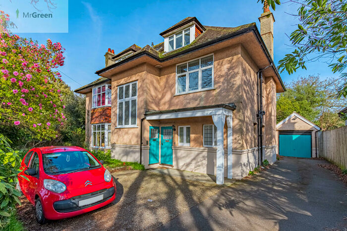 1 Bedroom Apartment To Rent In Chessell Avenue, Bournemouth, BH5