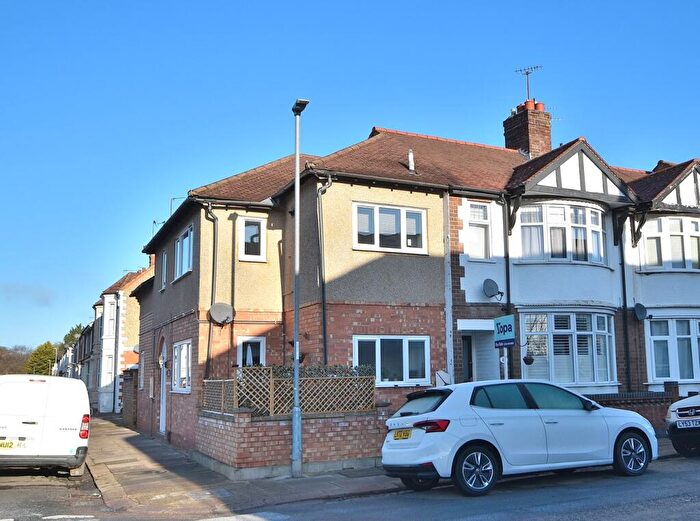 1 Bedroom Apartment To Rent In King Edward Road, Northampton, NN1