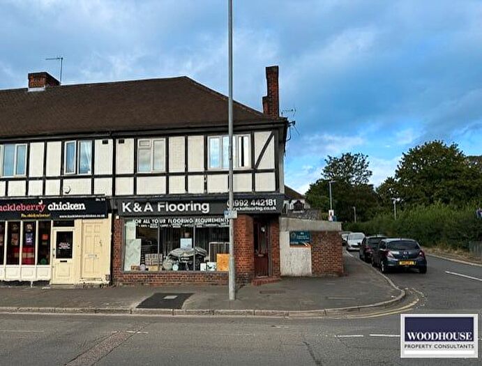 2 Bedroom Flat To Rent In High Road, Broxbourne, EN10
